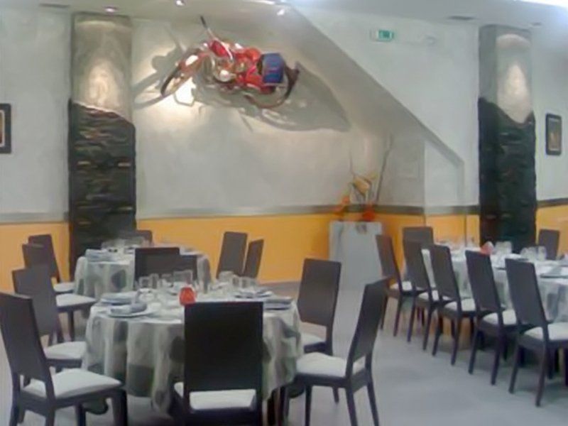 Hotel Hm Alfaro Restaurant photo
